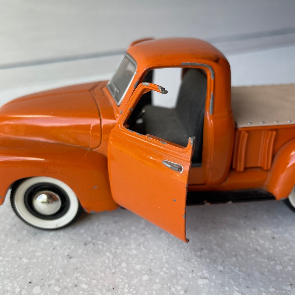 Liberty Classics 7319 1952 Chevy Pickup Truck Orange 1 of 2500 Die-Cast 1/25 - Picture 6 of 11
